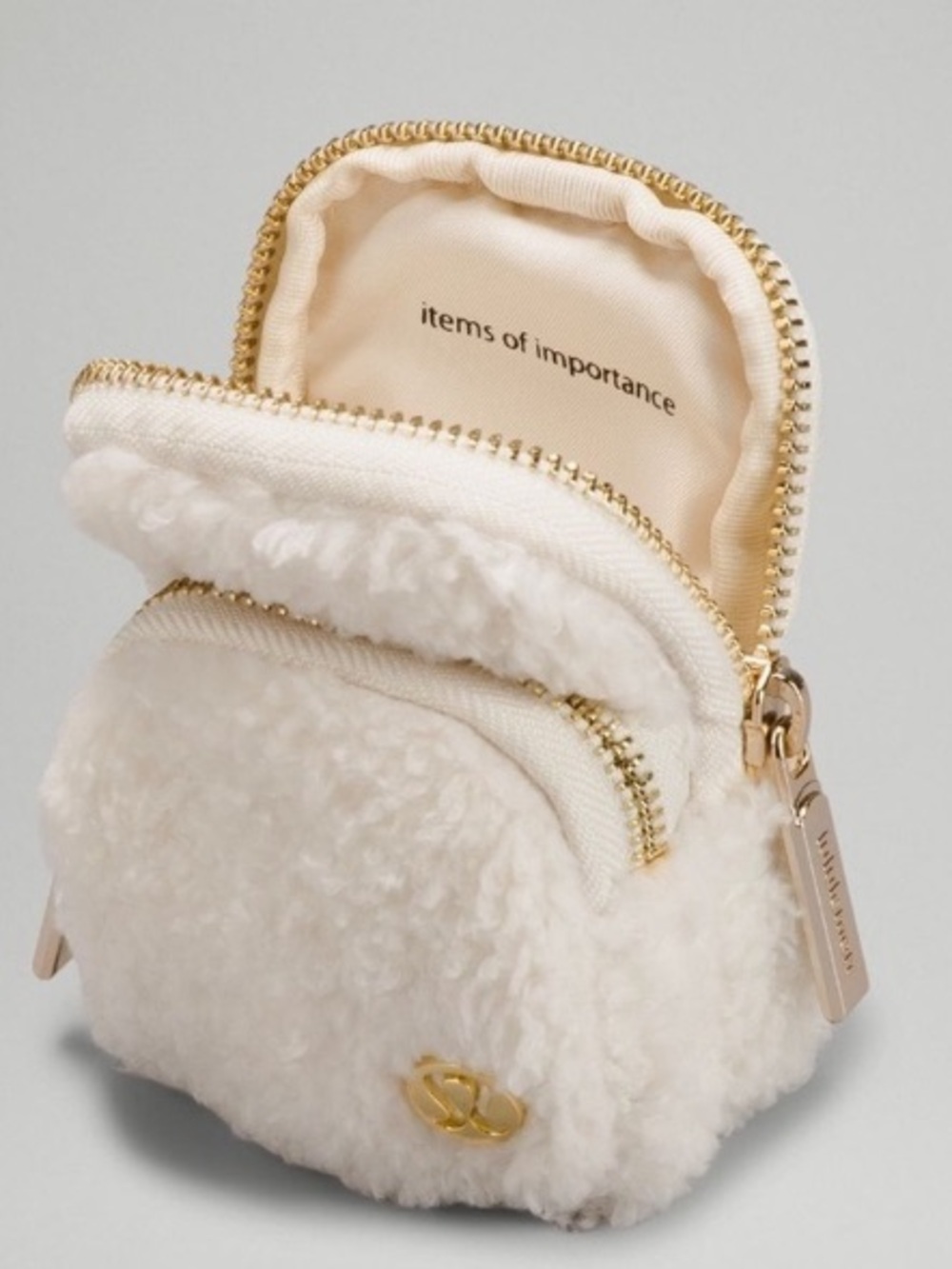 Lululemon • Fleece Nano Clip On Ivory Mini Backpack NWT⭐️
